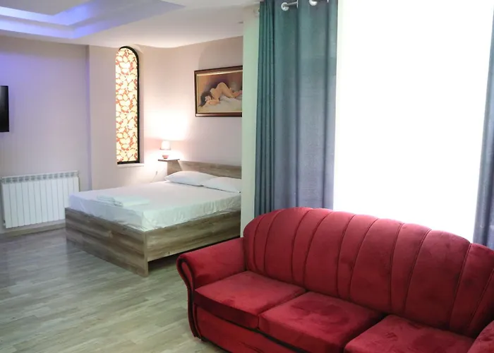 Sfinks Albania Elbasan