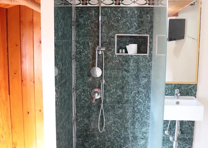 Sfinks Albania Elbasan